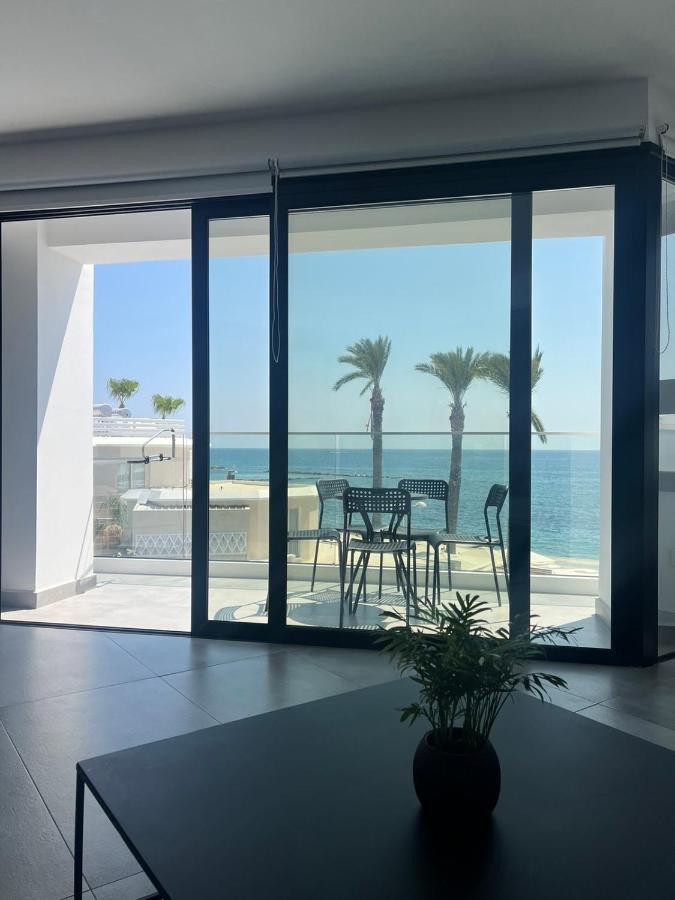 Sea La Vie #2 - Luxury Seaview Apartment Paphos Exterior foto